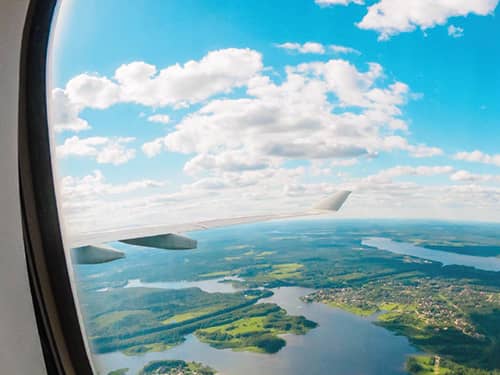 Étude Greenpeace sur l’imaginaire du voyage aérien